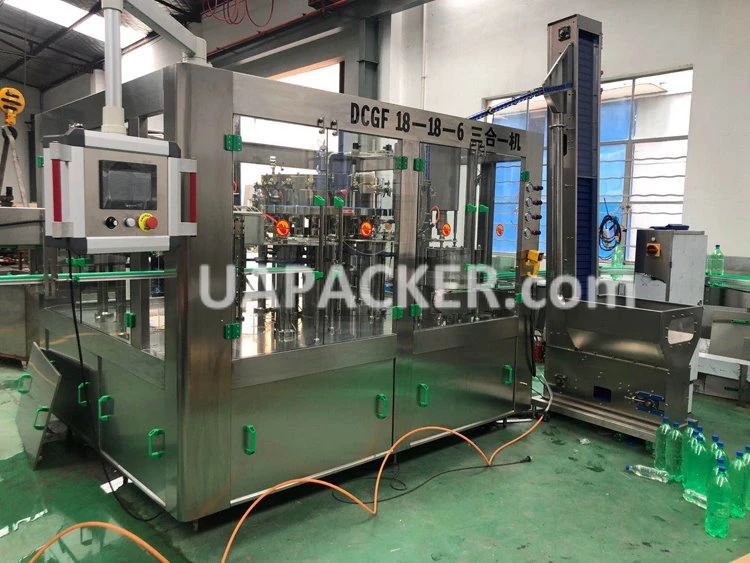 全自動三合一氣泡水灌裝機